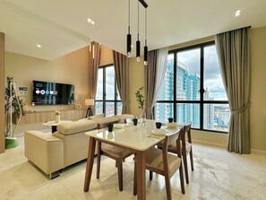 豪華公寓, 1 間臥室, 城市景觀 | 起居區