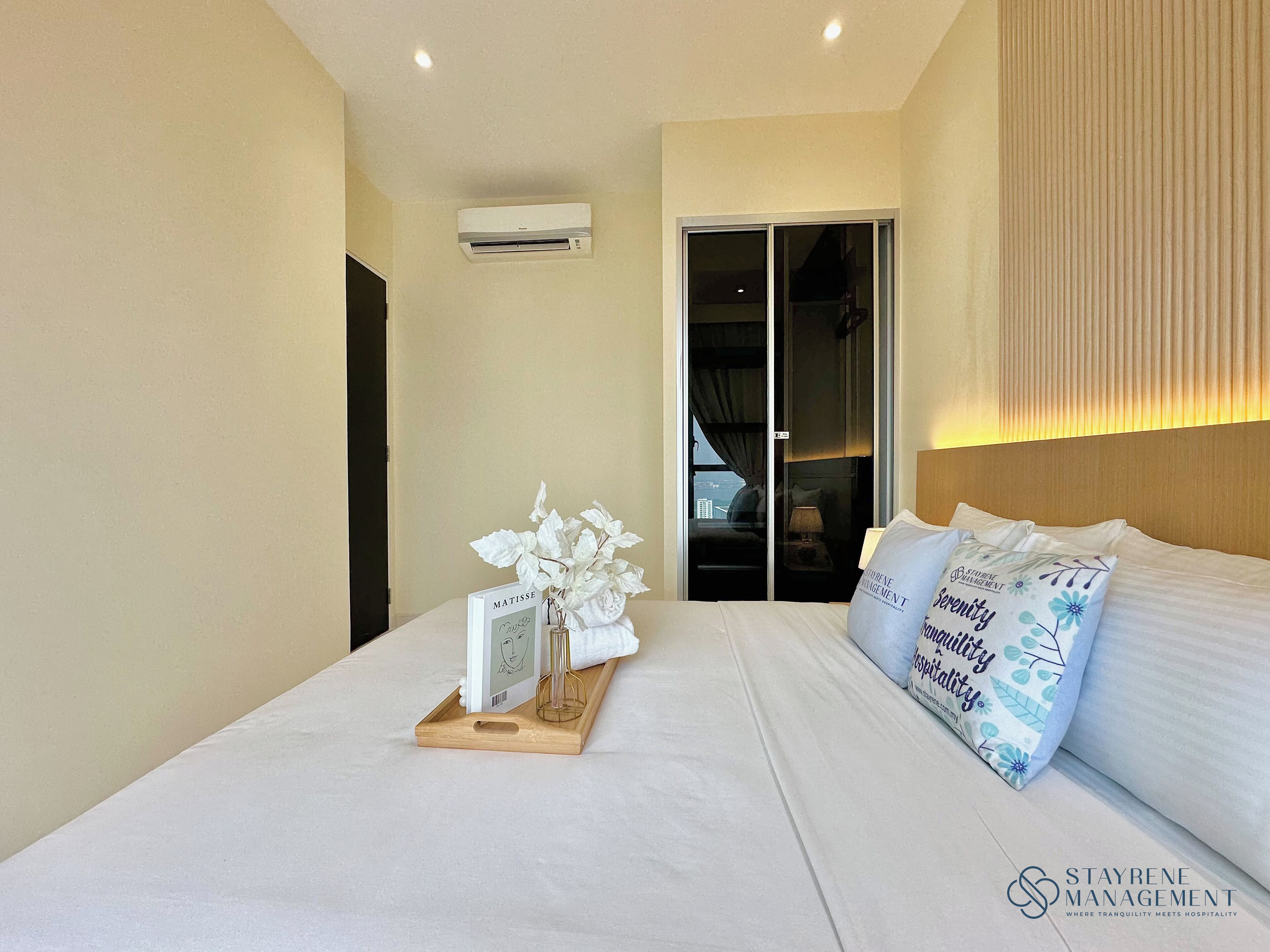 Blackout curtains, iron/ironing board, free WiFi