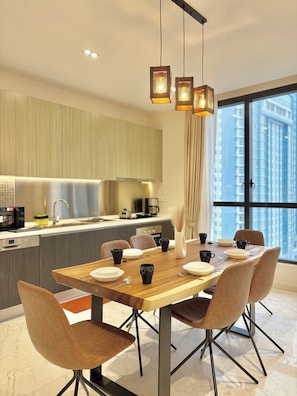 Appartement Duplex « Premier », 3 chambres, vue ville | Cuisine privée
