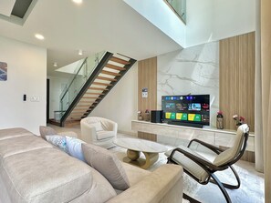 Comfort-Maisonette, 3 Schlafzimmer, Stadtblick | Wohnbereich