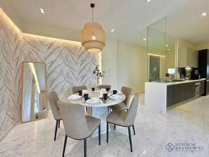 Dining - Setia Sky 88 Johor Bahru by Stayrene (Johor Bahru)