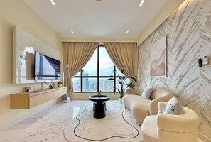 Deluxe-Apartment, 3 Schlafzimmer, Stadtblick | Wohnbereich