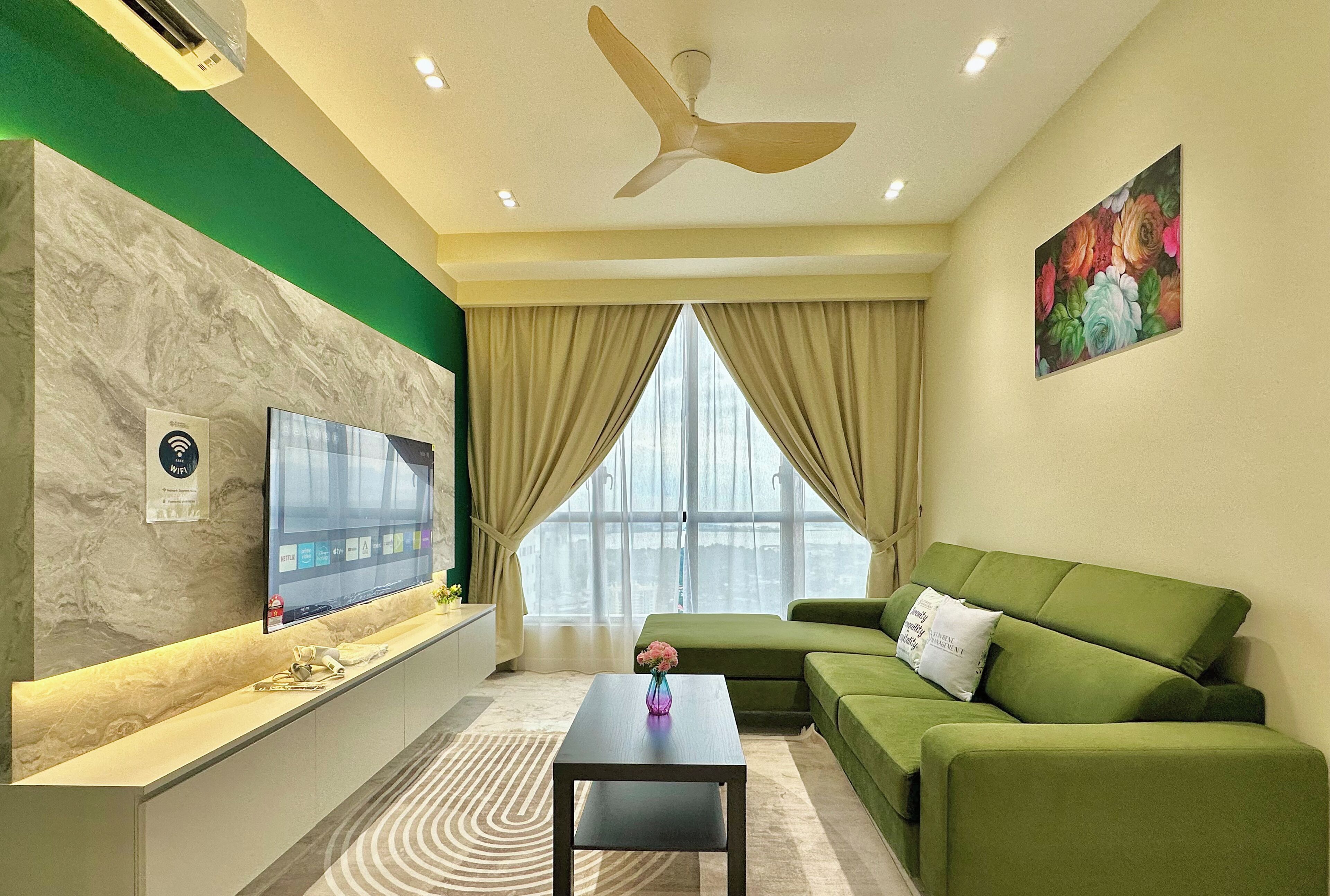 Comfort Apartment, 2 Bedrooms, City View | Living area | Flat-screen TV