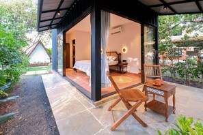 Terrace/patio - MRUDA FARMSTAY (Dahanu)