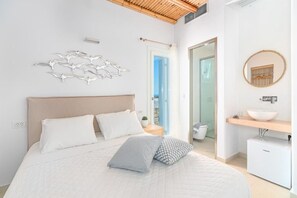 Budget Double Room | Peti besi dalam bilik, seterika/papan seterika, Wi-fi percuma 