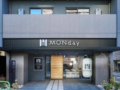 Premium Apart MONday HAMAMATSUCHO Station