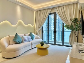 Căn hộ Cao cấp, 1 phòng ngủ, ban công, quang cảnh thành phố | Quang cảnh từ phòng