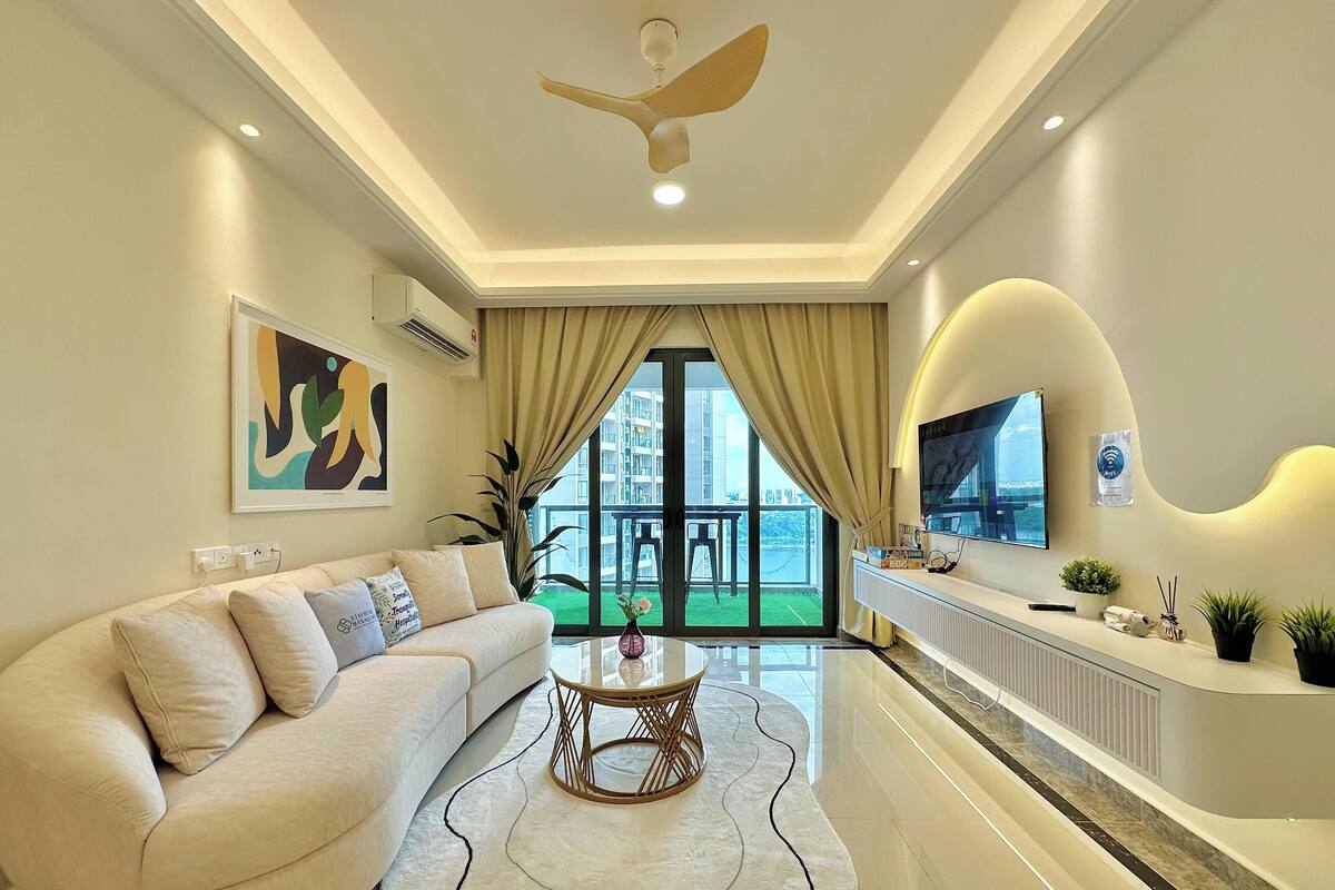 Superior Apartment, 3 Bedrooms, Sea View | Living area | Flat-screen TV