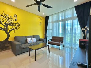 Living area - 1 Medini Residence Neo by Stayrene (Gelang Patah/Legoland)