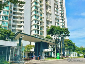 Exterior - 1 Medini Residence Neo by Stayrene (Gelang Patah/Legoland)
