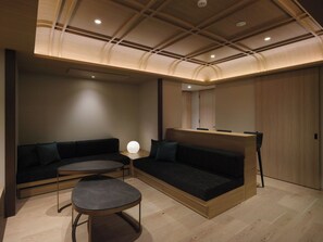 Rum - icke-rökare (SORA - Sky with Private Roof Balcony) | Värdeförvaringsskåp på rummet, gratis wi-fi och sängkläder
