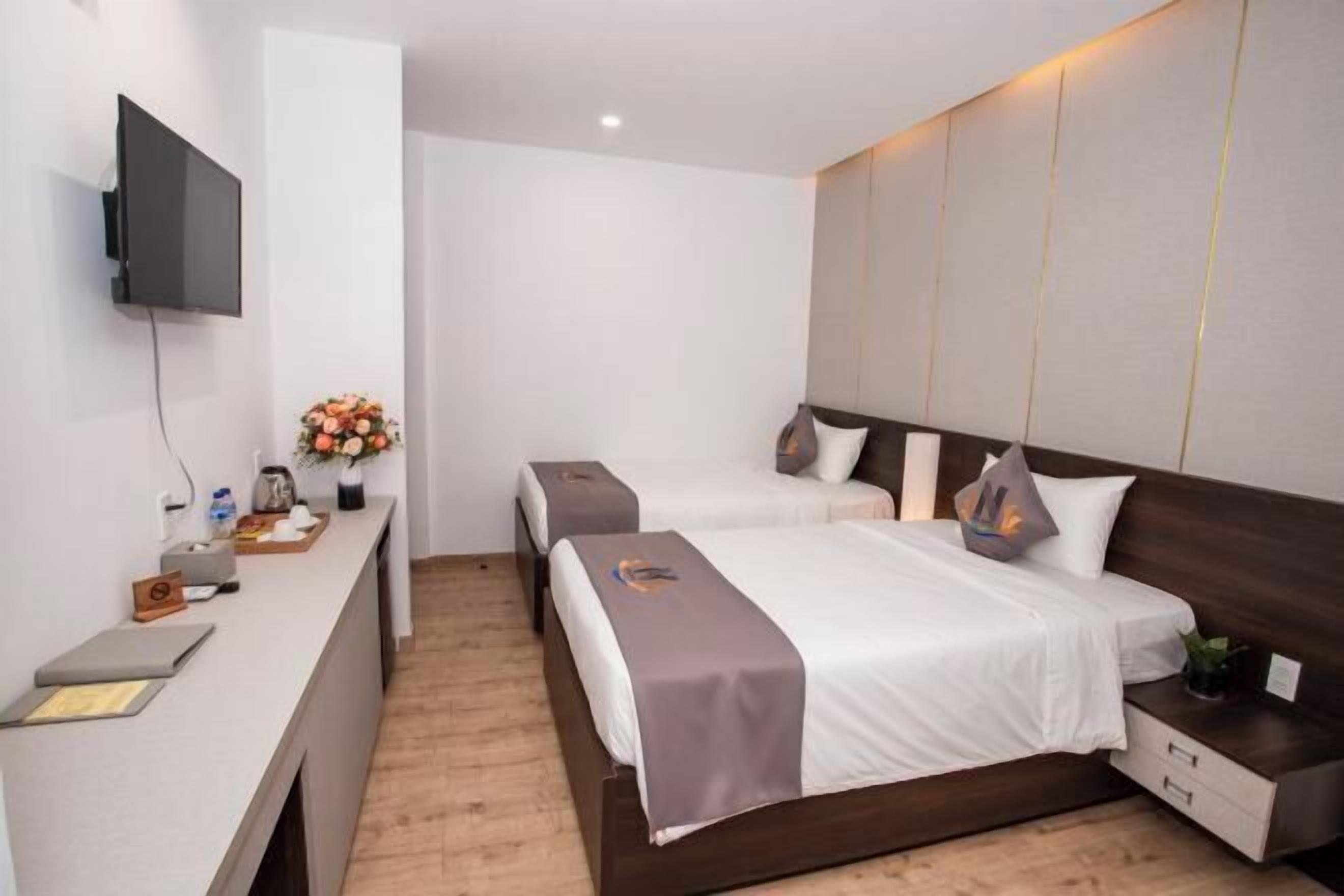 Bügeleisen/Bügelbrett, kostenloses WLAN