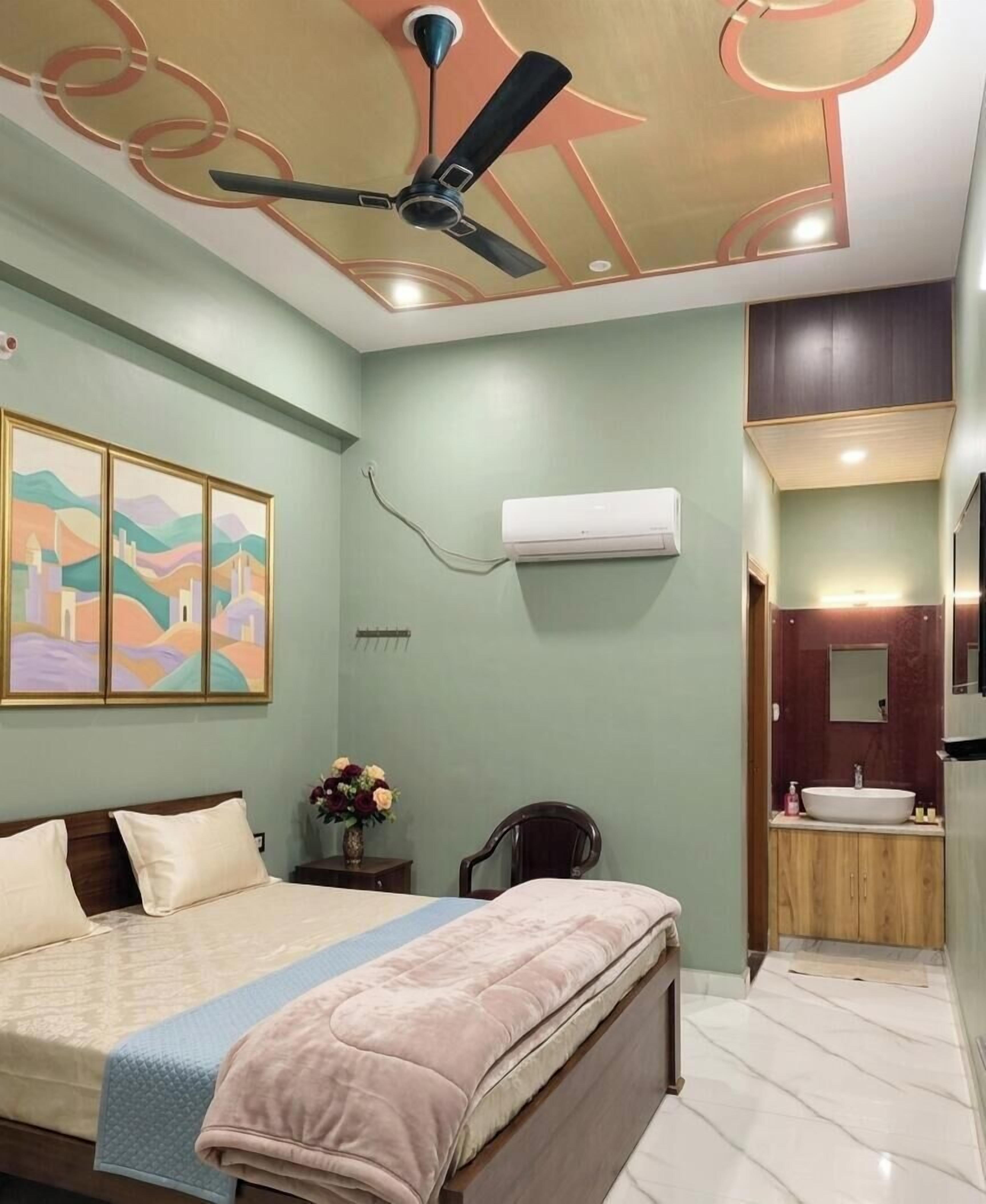 Quarto casal superluxo, para não fumantes, ar-condicionado | Roupas de cama de algodão egípcio, roupas de cama premium