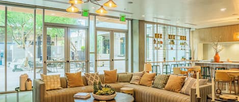 Televisión y oficina