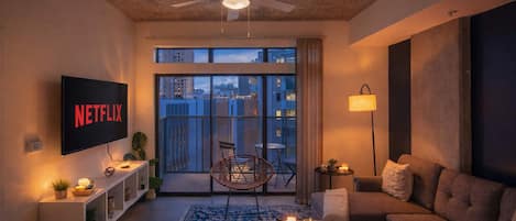 Televisión, oficina