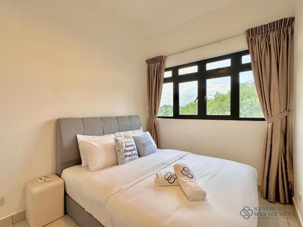 Blackout curtains, iron/ironing board, free WiFi