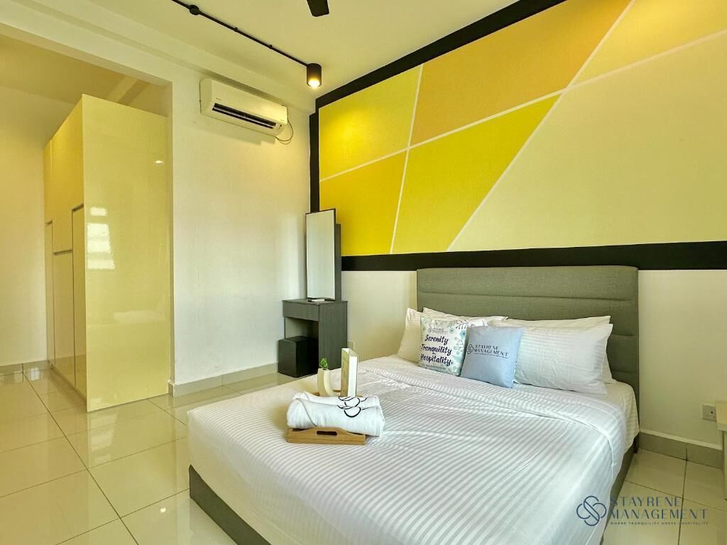 Blackout curtains, iron/ironing board, free WiFi