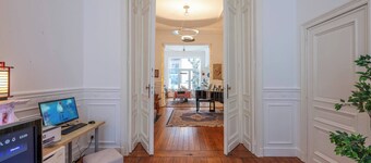 Euro Edens Cosy Historic Home in Brussels Jacuzzi, Garden, Central Location