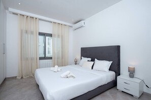 2 soverom, strykejern/-brett og internettilgang