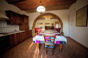 Dining - Farmhouse Greppo all'Olivo :to spend your vacation with your family! (Donoratico)