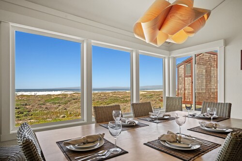 Monterey Dunes 294 - Moss Landing Townhome - A Mile of Beachfront!