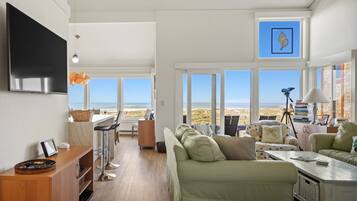 Télévision, cheminée