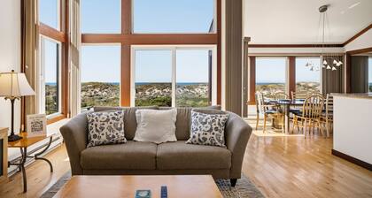 Monterey Dunes 166 - Moss Landing Townhome - A Mile of Beachfront!