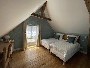 2 sovrum, strykjärn/strykbräda, internet och sängkläder