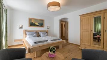 2 habitaciones y cuna de viaje