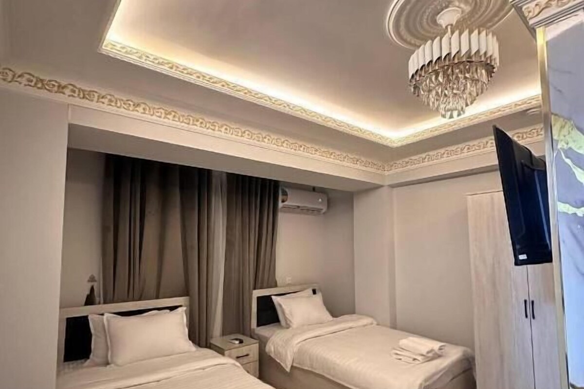 Phòng 2 giường đơn Tiêu chuẩn, quang cảnh vườn | Màn/rèm cản sáng, phòng cách âm, bàn ủi/dụng cụ ủi quần áo