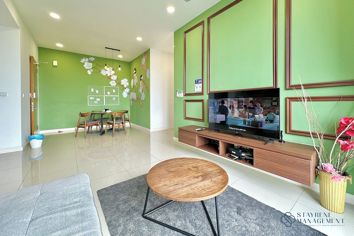 Classic-Apartment, 1 Queen-Bett, Balkon, Seeblick | Wohnbereich