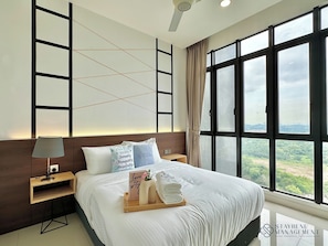 Classic Apartment, 1 Queen Bed, Balcony, Lake View | Blackout drapes, iron/ironing board, free WiFi - D'Pristine Medini by Stayrene (Iskandar Puteri)