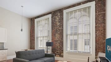 Televisio, työhuone