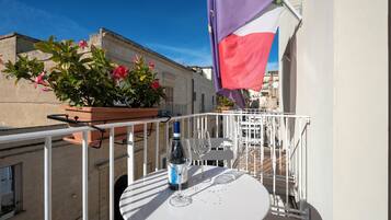 Comfort Single Room, Balcony, City View | Individually decorated, individually furnished, free WiFi