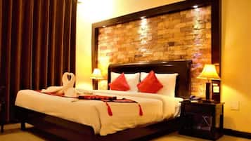 Iron/ironing board, free WiFi