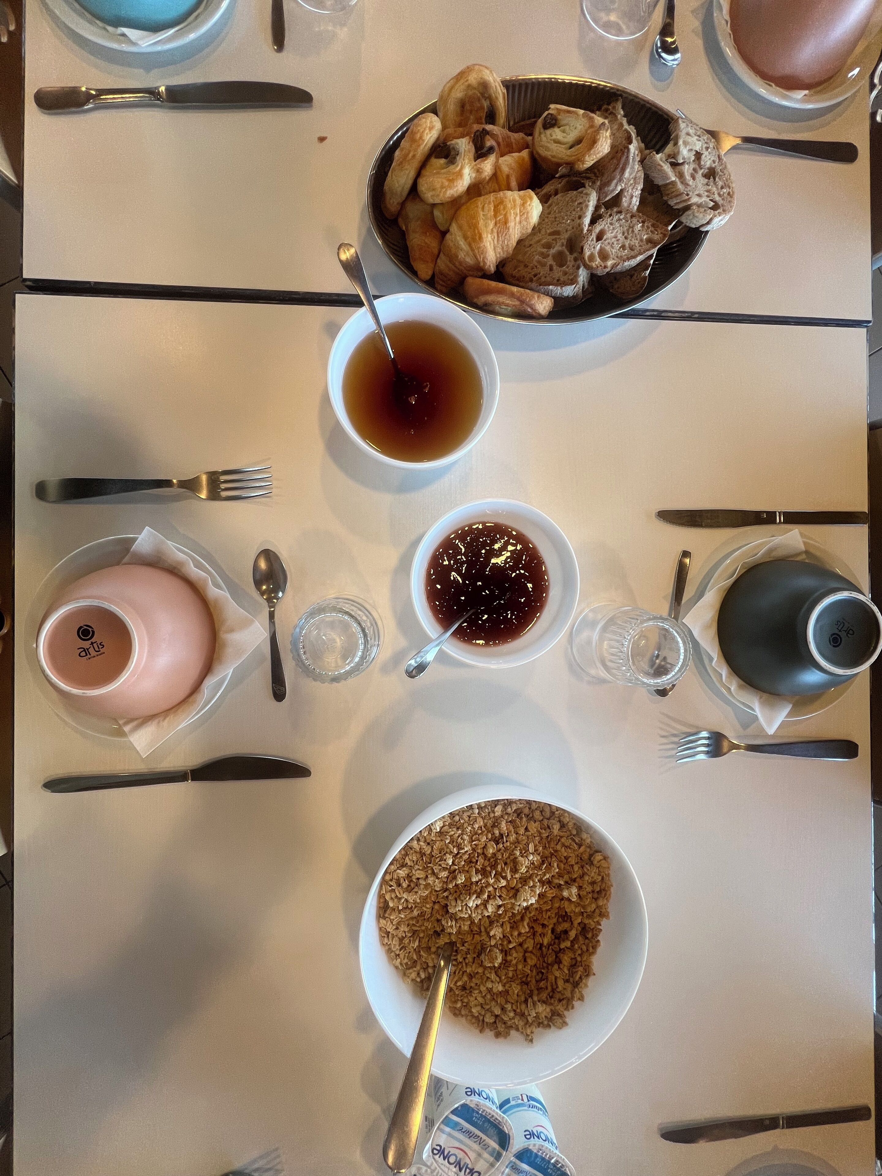朝食