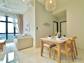 Dining - Space Residency KSL by Stayrene (Taman Abad)