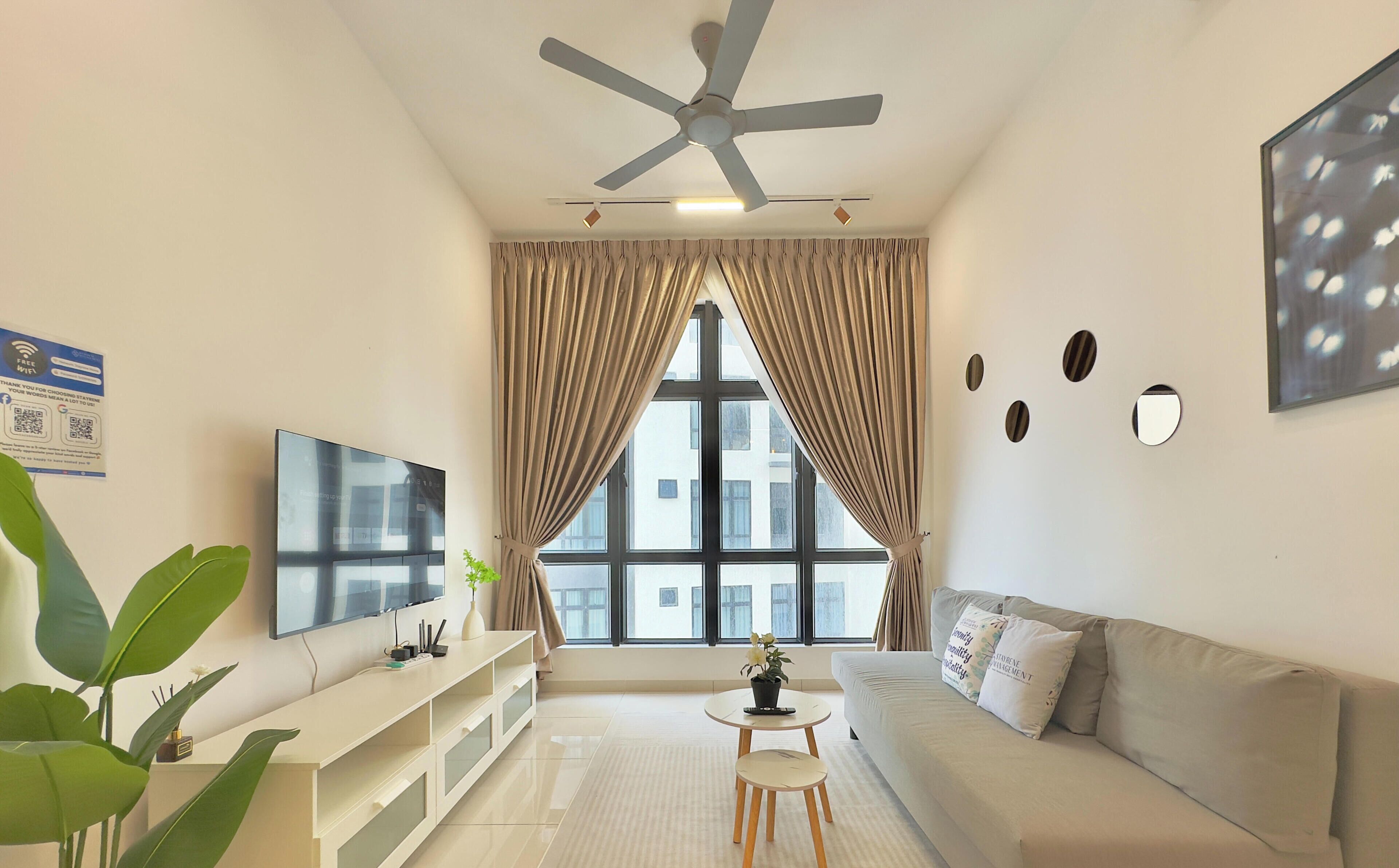 Apartemen Comfort, 2 kamar tidur, pemandangan kota | Area keluarga | TV layar datar