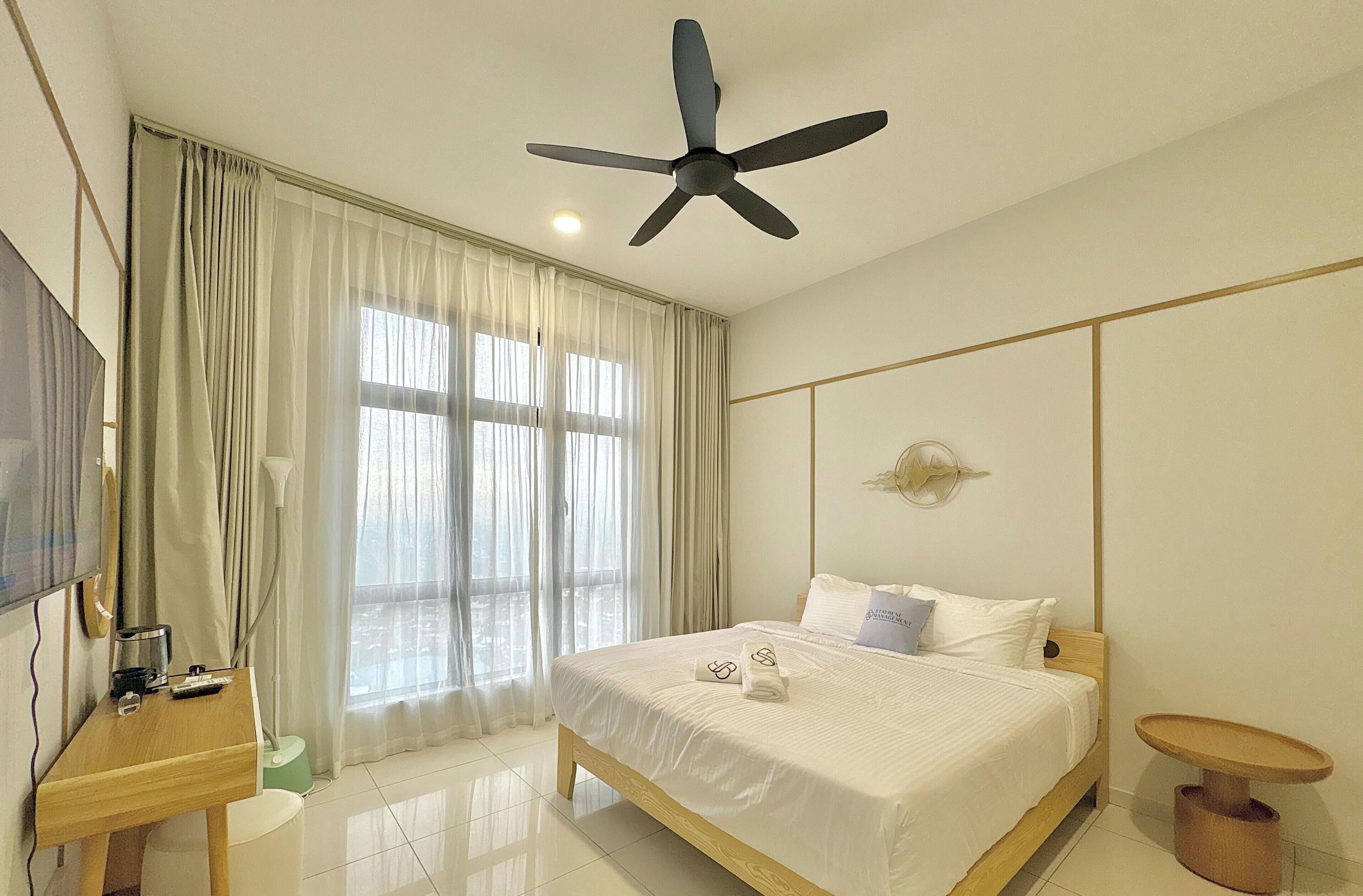 Estudio estándar, Aire acondicionado, vistas a la ciudad | Cortinas opacas, tabla de planchar con plancha, wifi gratis