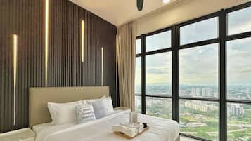 Blackout curtains, iron/ironing board, free WiFi