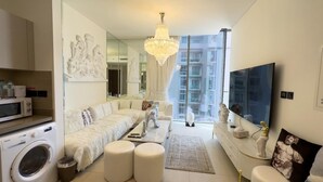 Unclassified image, 4 of 10, button - Manzil - 1BR in Sobha with Skyline Views (Dubai)