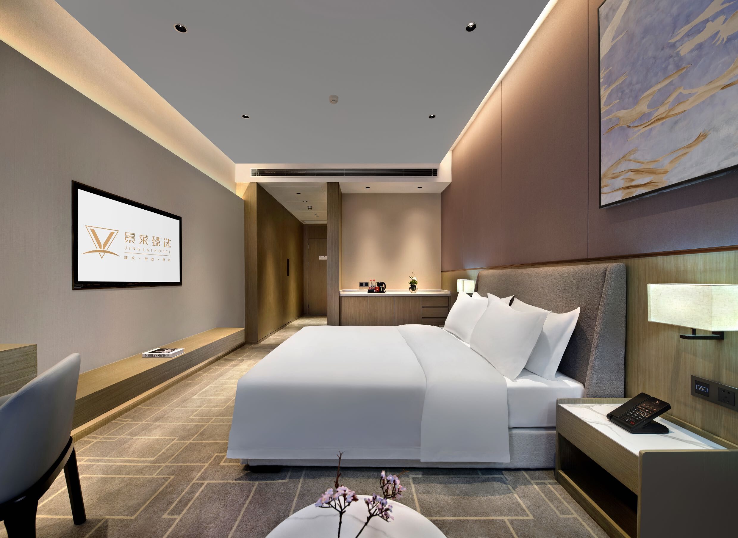 Down comforters, free WiFi