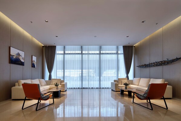 Interior - jinglaijiudianzhenxuanyanchenggaotiezhan (Yancheng)