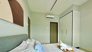 Departamento, 3 habitaciones, balcón, vista al jardín | Cortinas blackout, tabla de planchar con plancha y wifi gratis