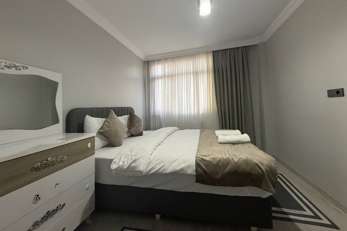 Exclusive Apartment | Desk, iron/ironing board, WiFi (free), bed sheets