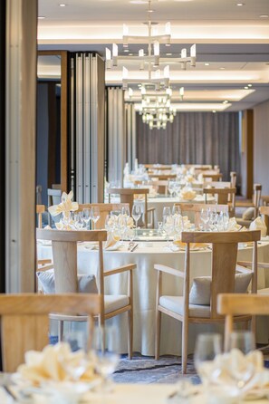 Banquet hall - C Plaza Hotel CQ Jiefangbei Hongya Cave (Chongqing)