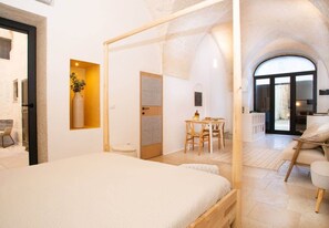 2 bedrooms, free WiFi, bed sheets - Summer - The Fab Stay (Ostuni)