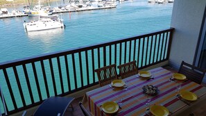 Unclassified image, 4 of 15, button - T3 70 m2 standing Cap d'Agde 6 pers sea view (Agde)