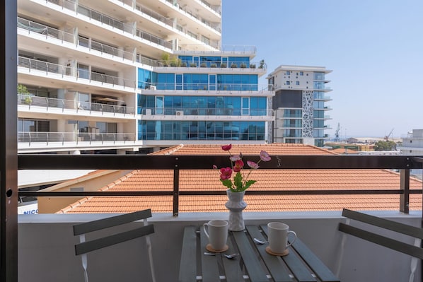 Studio, 1 Double Bed, Kitchenette, City View | Outdoor dining - Burst - Chic Studio & Balcony in Larnaca (Larnaca)