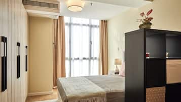 Superior Suite, City View | Laptop workspace, free WiFi